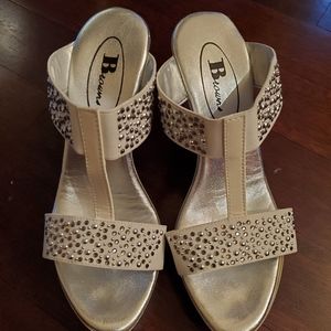 Silver Browns Wedges